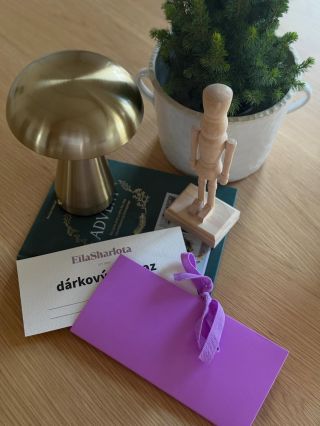 Ježíšek se blíží a vy byste chtěli mít něco ode mě pod stromečkem? Žádný problém, jestli víte konkrétně co, stačí mi...